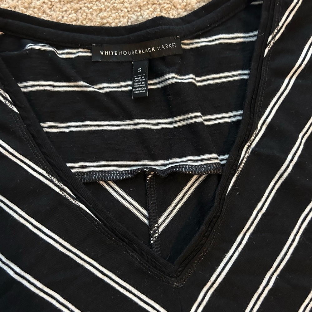 White House Black Market Black and White V-Neck Top